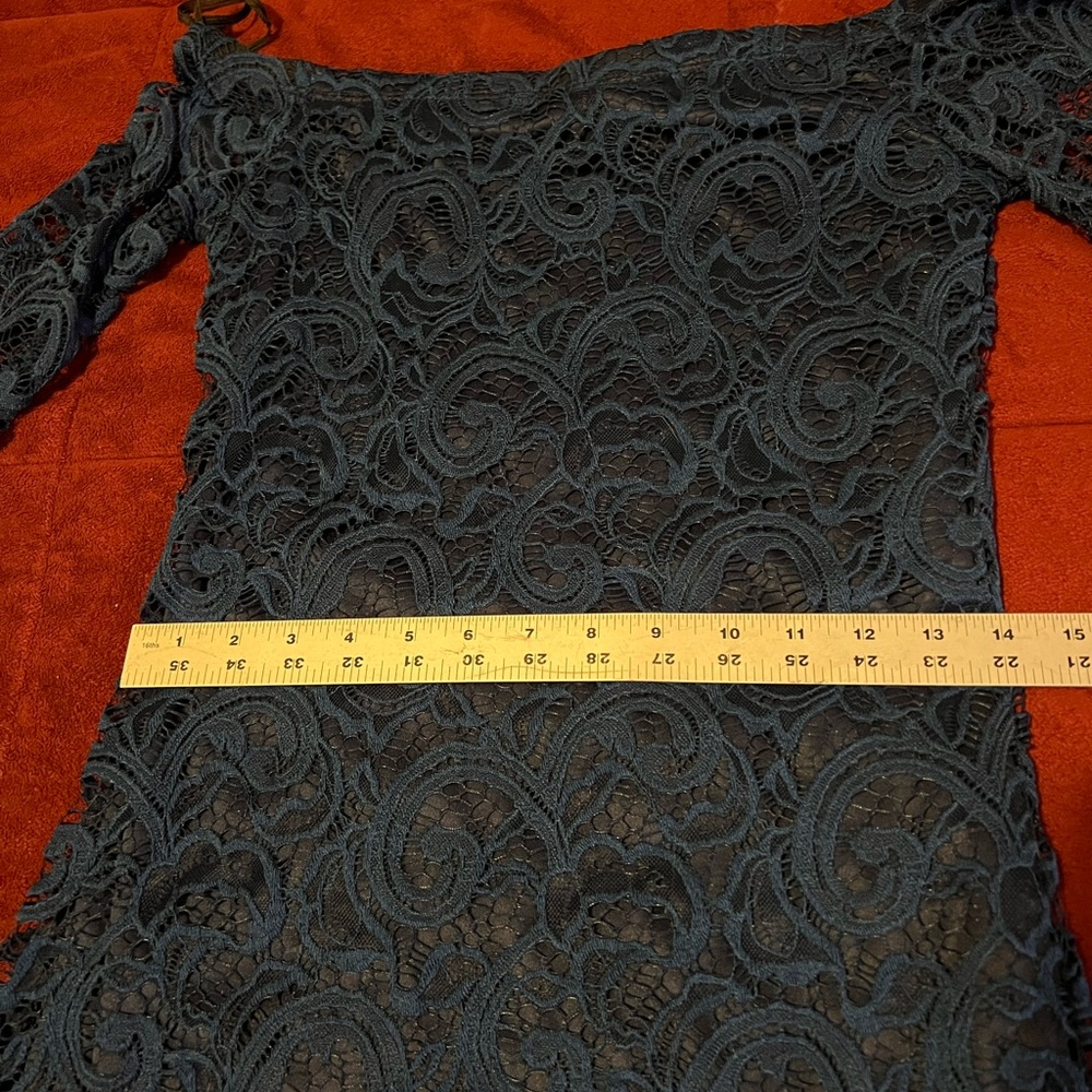 Dress - Picture 2 of 5